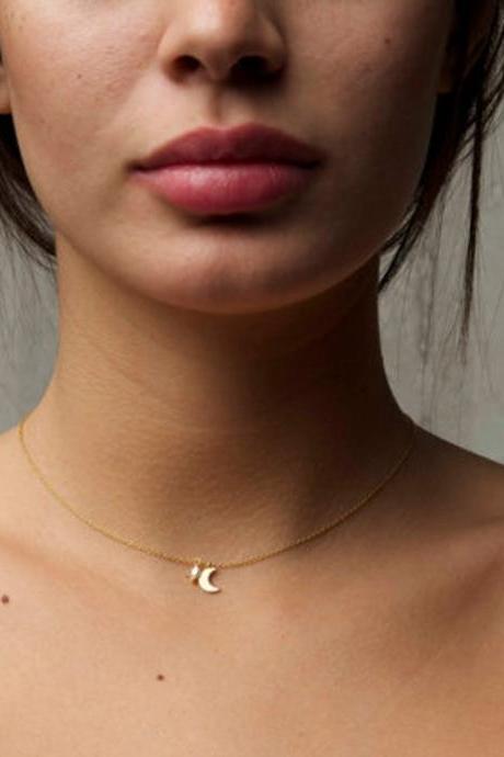 Moon Women Necklaces Star Simple Necklace Choker Short Chain Lovers Gold Color European Jewelry Trendy Stainless Girlscollier