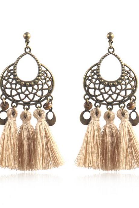 Creative Exaggeration Hollow Out U-shaped Woven Long Earrings-5