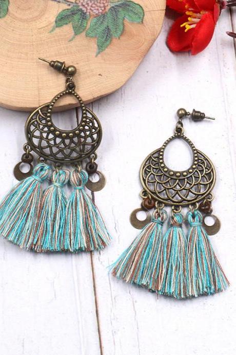 Creative Exaggeration Hollow Out U-shaped Woven Long Earrings-11
