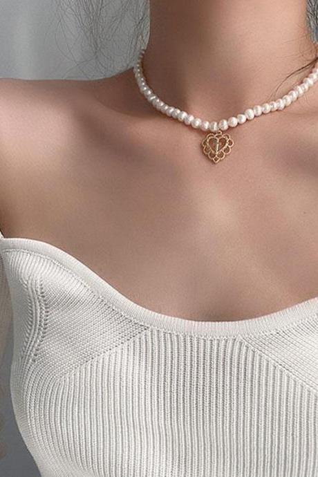 Free Shipping Hollow Love Cross Pendant pearl necklace collar chain-1