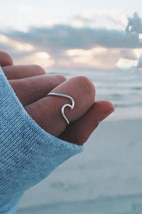 Free Shipping Wave ring simple fashion alloy ring 