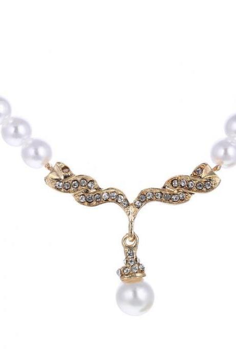 Two Piece Set Of Alloy Inlaid Diamond Pearl Necklace Earrings-golden