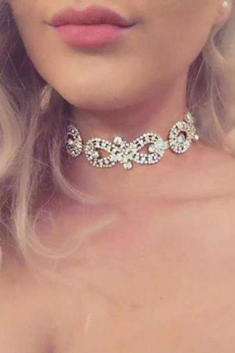 Diamond Necklaces-golden