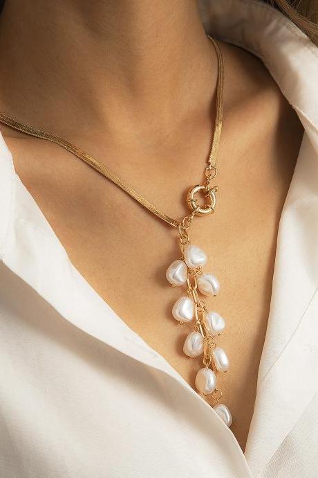 Baroque Court Style Imitation Pearl Tassel Necklace-golden