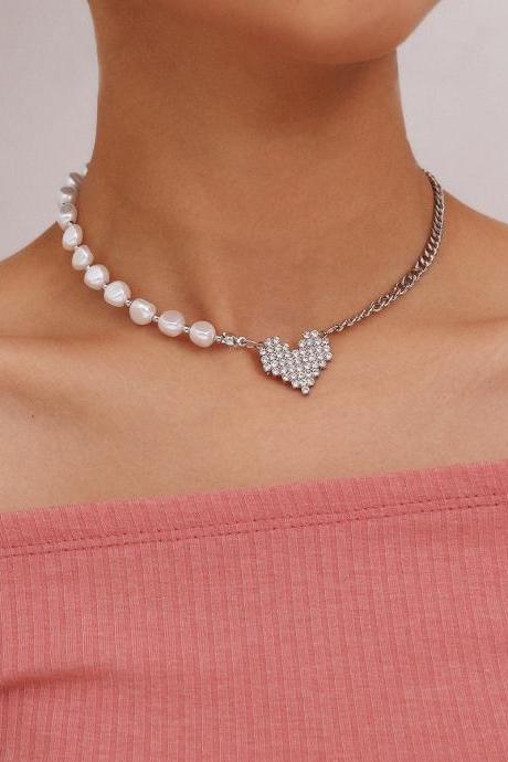 Pearl Chain Necklace With Heart-shaped Asymmetric Necklace