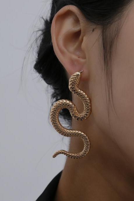 Geometric exaggeration snake fashion relief long earrings-Golden