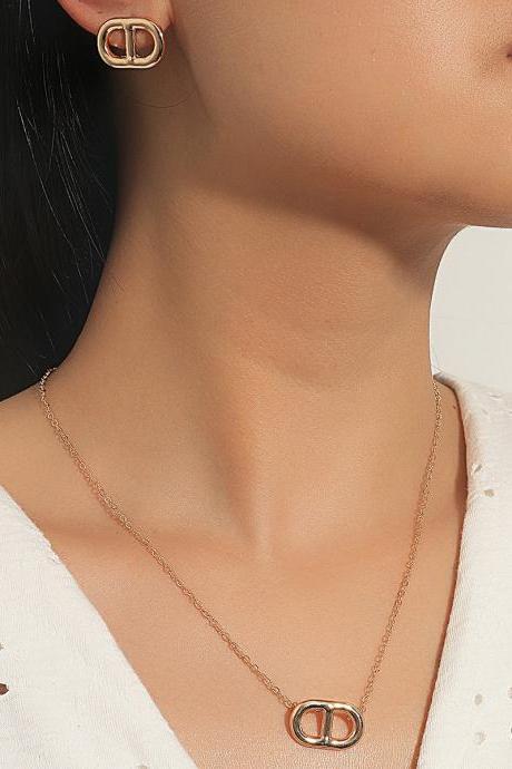 Fashion Pig Nose Necklace Earrings Set Ins Fashion Retro Clavicle Chain Cold Wind Neck Chain Two Piece Set