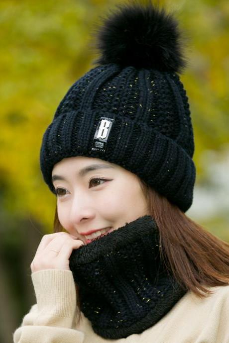 Black Standard B women's outdoor Plush thickened standard wool hat in winter