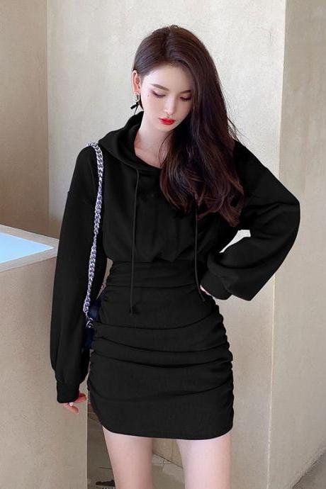 Black Autumn and Winter Hooded Skirt with Waist Folded Dress