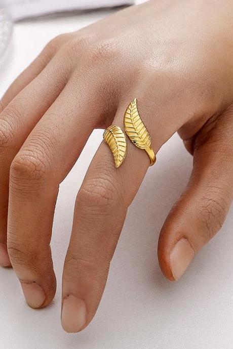 Gold Original Leaf Shape Adjustable Ring