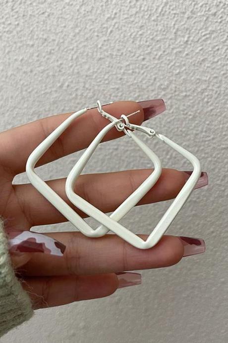 White Simple Chic Geometric Solid Color Earrings