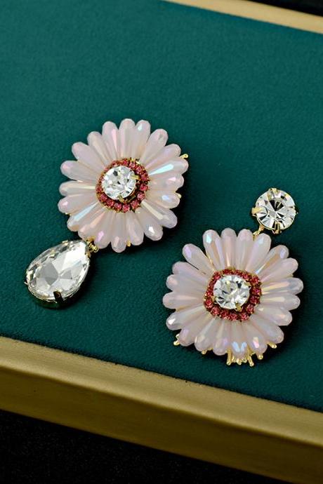 Pink Original Vintage Asymmetric Floral Earrings Accessories