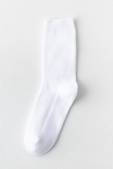 Style H Simple Casual Solid Color Socks