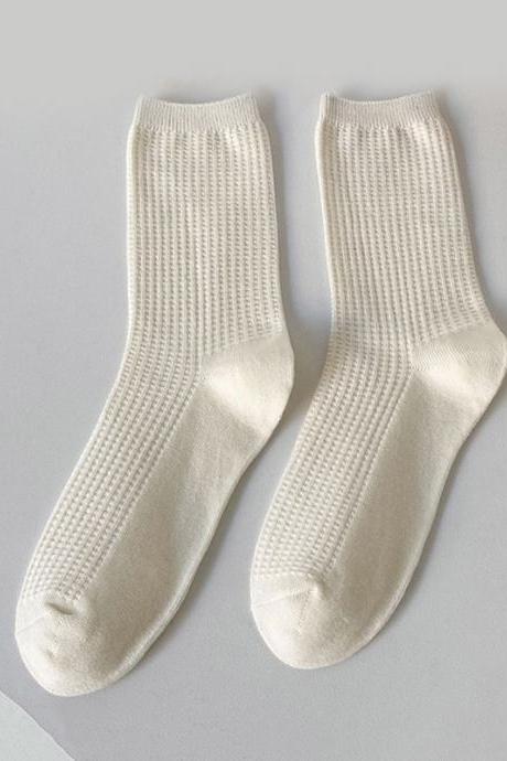 Creamy White Simple Casual Socks