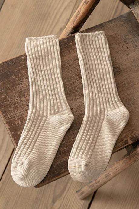 CREAMY WHITE Vintage Casual Simple Socks