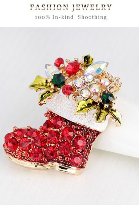 Upscale Christmas boots Brooch