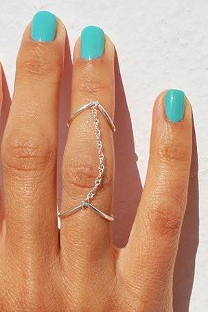Sexy Multi-Finger Double V Shape Ring