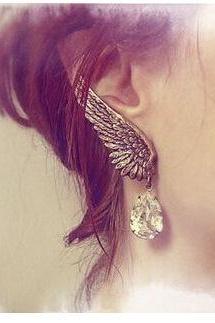 Fashion Angel&amp;amp;#039;s Wings Left Single Clip Earrings