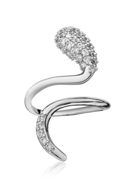Serpentine luxury atmosphere and a diamond ring