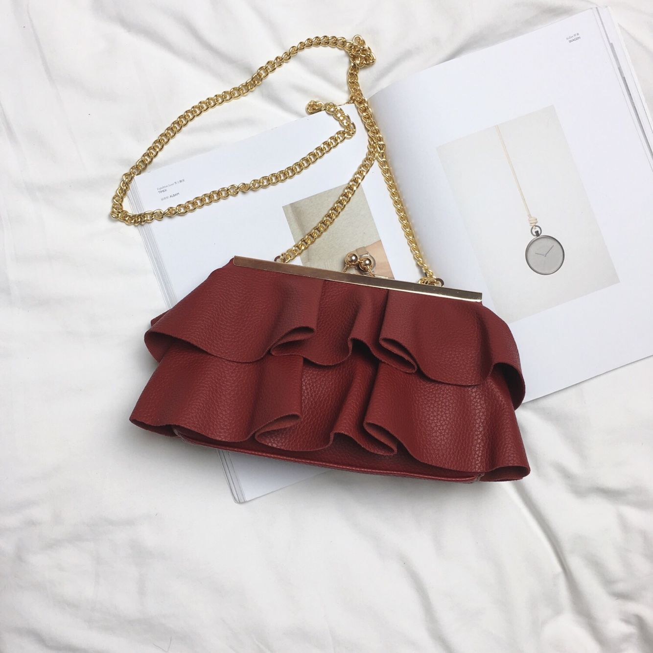 Distinctive Skirt Shape Chain Crossbody Bag on Luulla